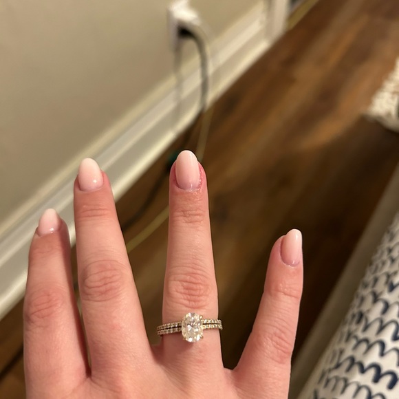 Moissanite Engagement Ring & Band - Picture 5 of 8